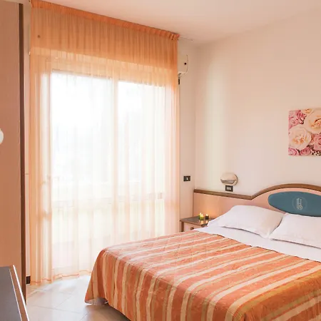Otel Luxor Milano Marittima