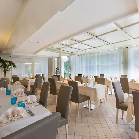 Otel Luxor Milano Marittima