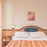 Szálloda Luxor 4*