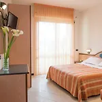 Luxor 4*