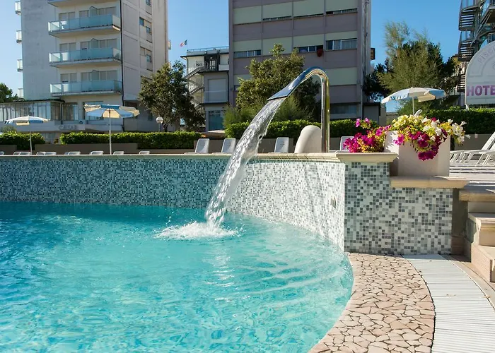 Otel Luxor Milano Marittima